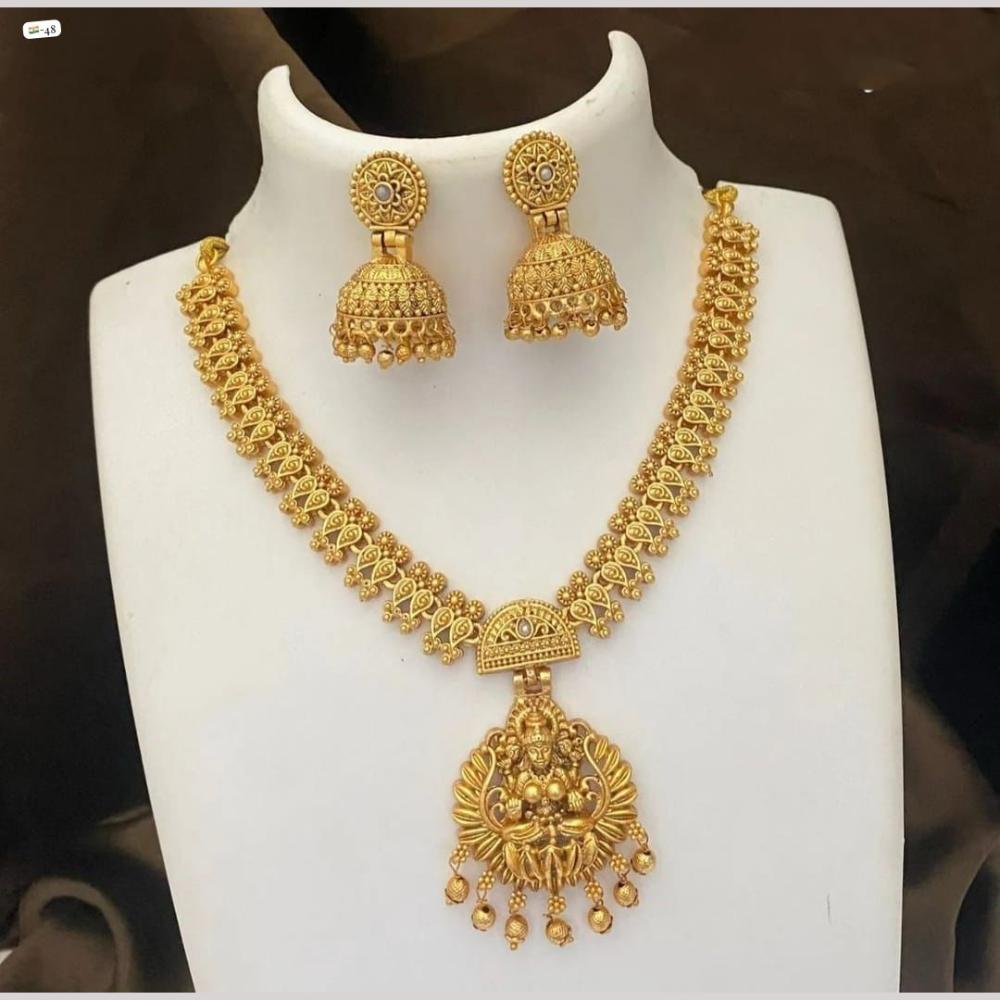 FS Collection Luxurious Gold Plated Pota Temple Necklace Set