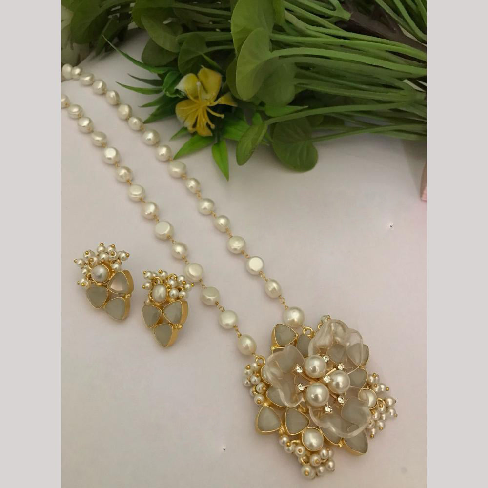 FS Collection Stunning Gold Plated Pota and Pearls Classic Long Necklace Set