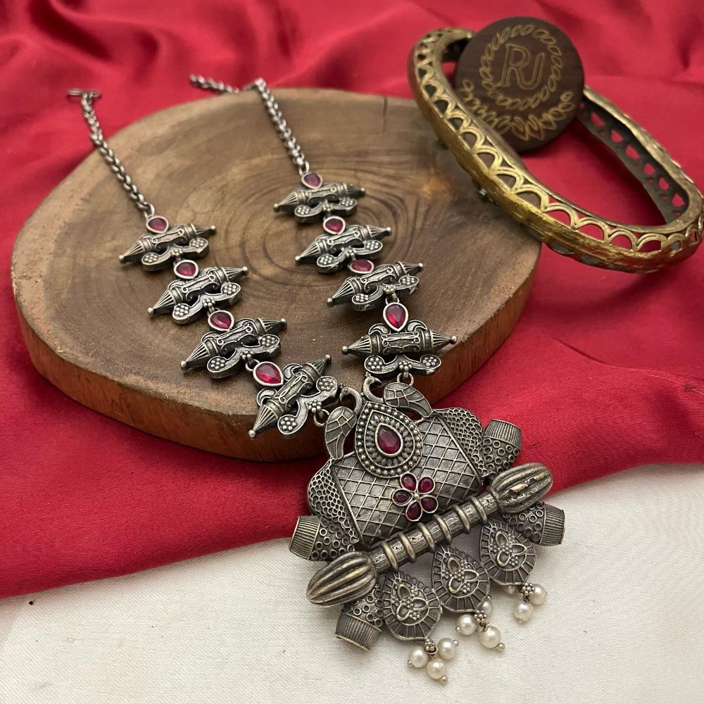 FS Collection Antique Oxidised Plated Pota Stones & Pearls Necklace Set