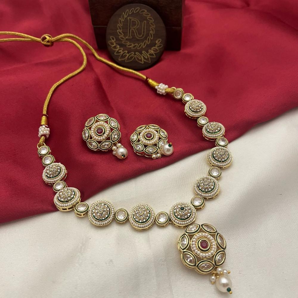 FS Collection Luxury Gold Plated Crystal and Pearls Perfect for Festivities Necklace Se