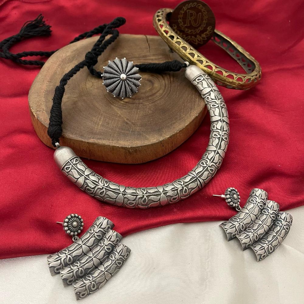 FS Collection Oxidised Plated Necklace Set