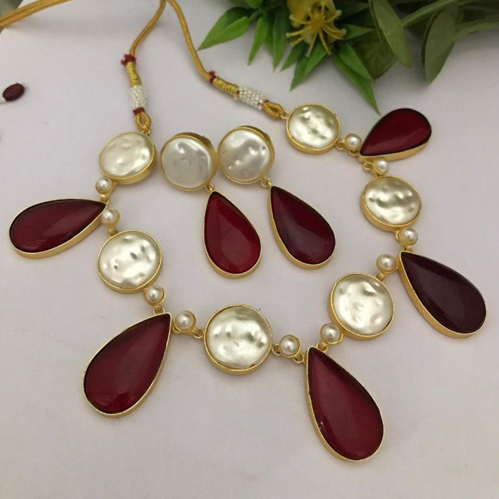 FS Collection Regal Gold Plated  with Elegant Mother of Pearl Touch Necklace Set