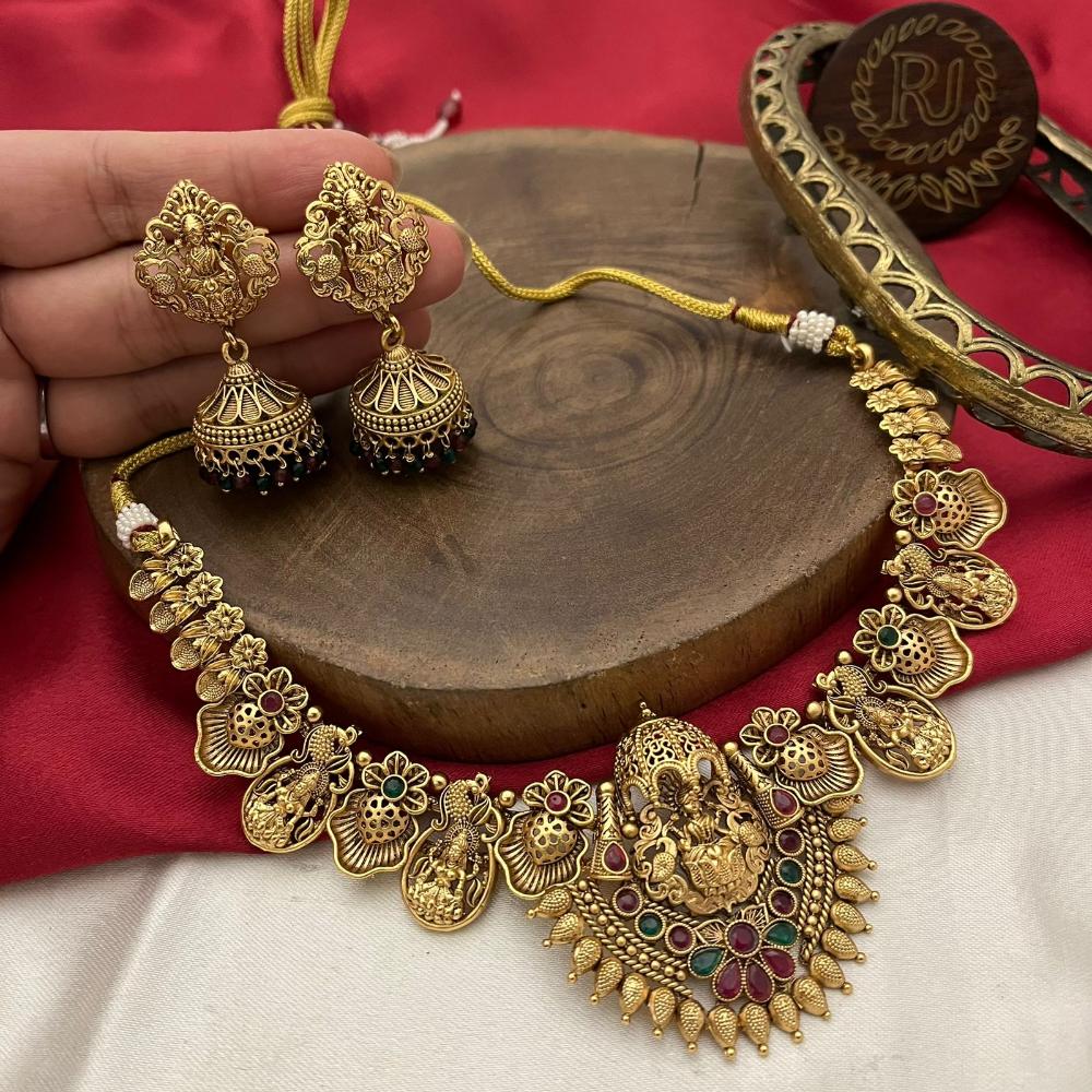 FS Collection Gold Plated Pota Stone And Beads Temple Necklace Set
