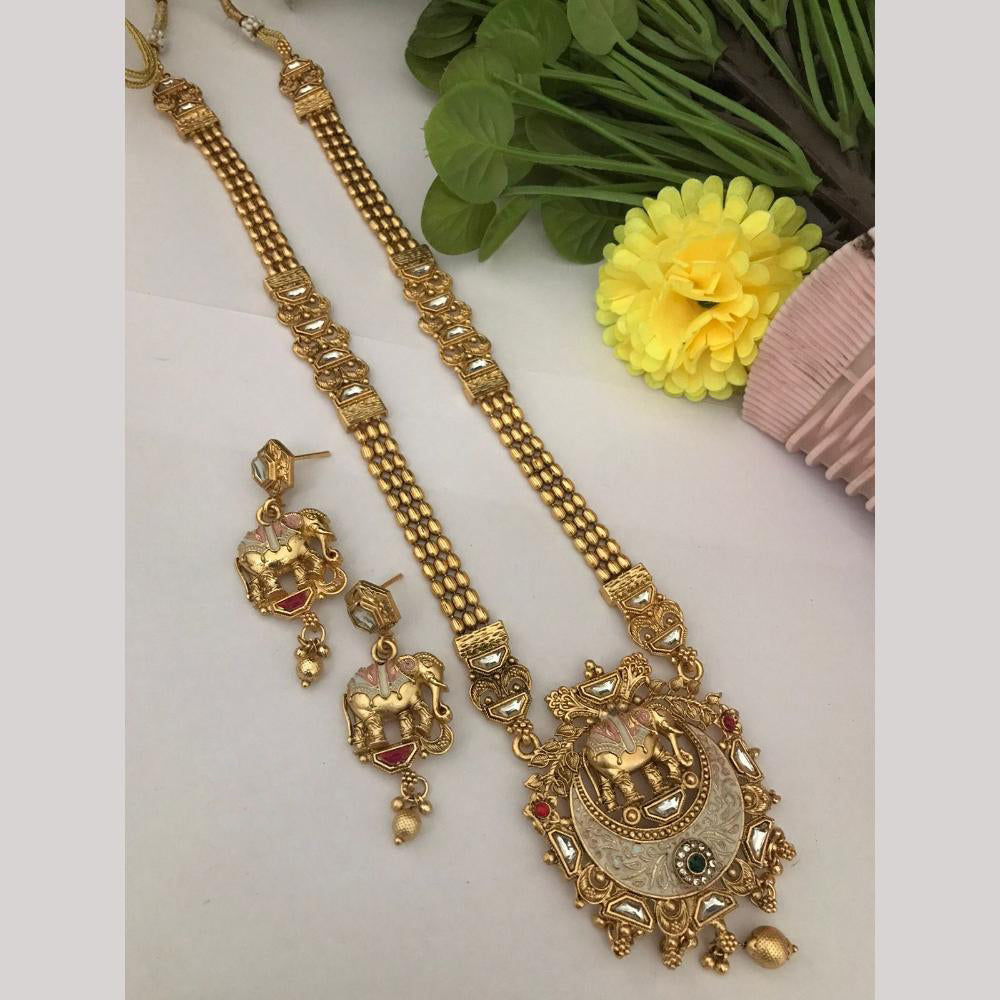 FS Collection Regal Pota Stone And Pearl Detailing Temple Long Necklace Set