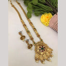 FS Collection Regal Pota Stone And Pearl Detailing Temple Long Necklace Set