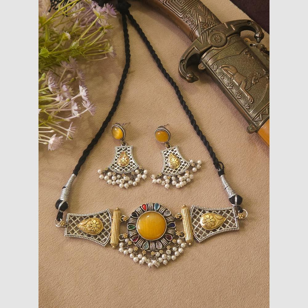 FS Collection Stylish Dual Tone Pota Stone And Pearl Choker Necklace Set