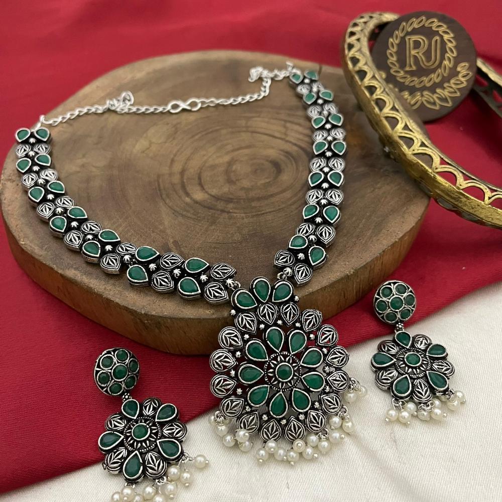 FS Collection Stylish Oxidised Finish Crystal Stone And Pearl Necklace Set