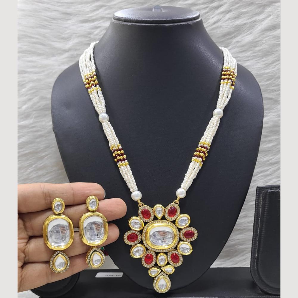 FS Collection Royal Ensemble Pota Stone And Pearl Necklace Set
