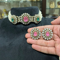 FS Collection Beautiful Crystal And Pearl Choker Necklace Set