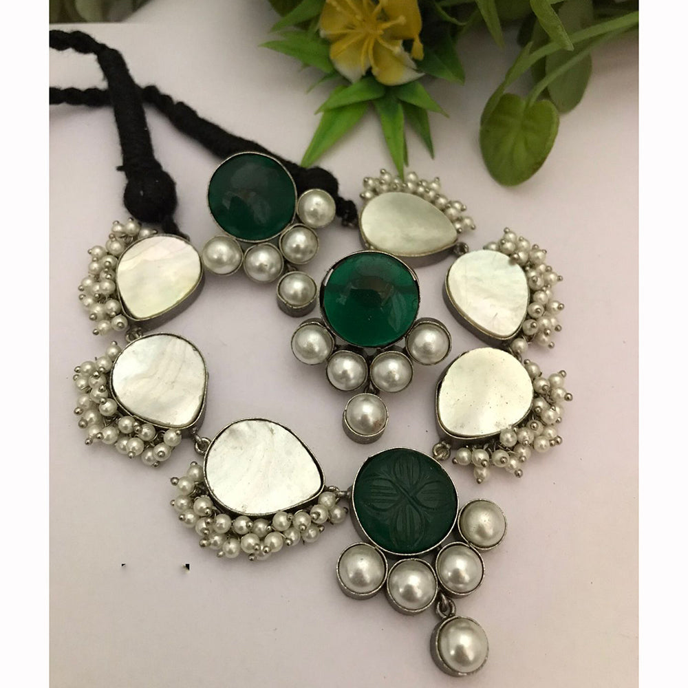 FS Collection Timeless Glow Pearls Necklace Set