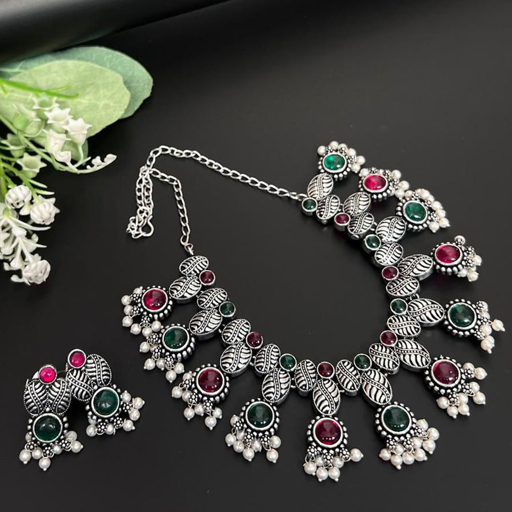 FS Collection Royal Oxidised Plated Pota Stone And Pearl Necklace Set