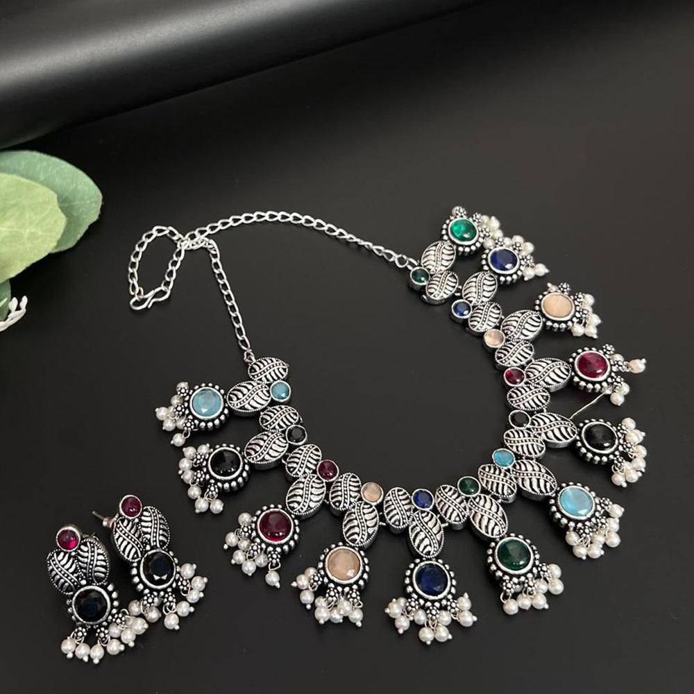 FS Collection Royal Oxidised Plated Pota Stone And Pearl Necklace Set