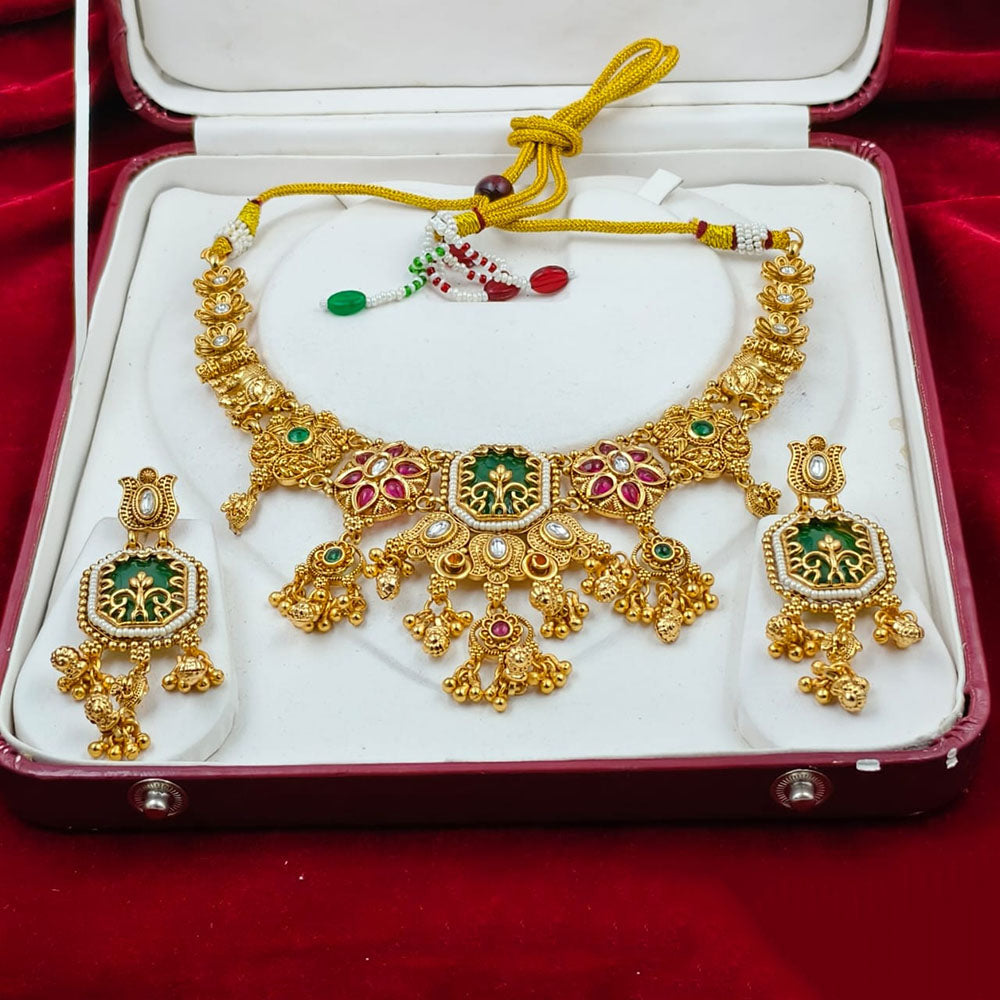 FS Collection Sparkling Pota Stone And Pearl Elegance Necklace Set