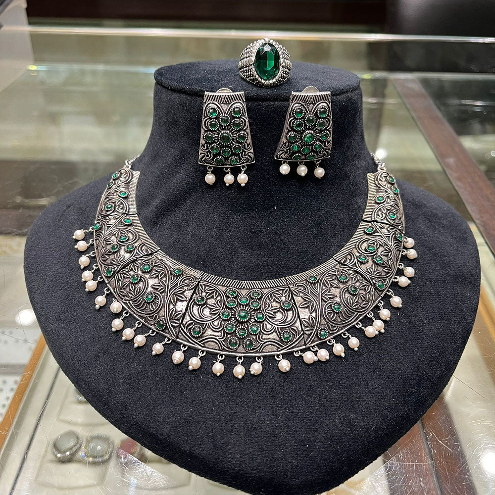 FS Collection Vintage Style Oxidised Pota Stone And Pearl Necklace Set