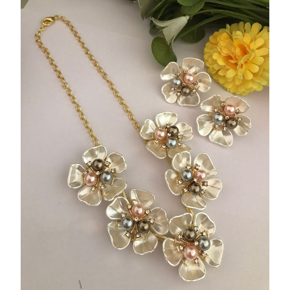 FS Collection Trendy Blossom Pearl Necklace Set