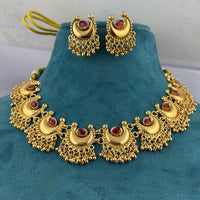 FS Collection Graceful Pota Stone And Pearl Necklace Set 
