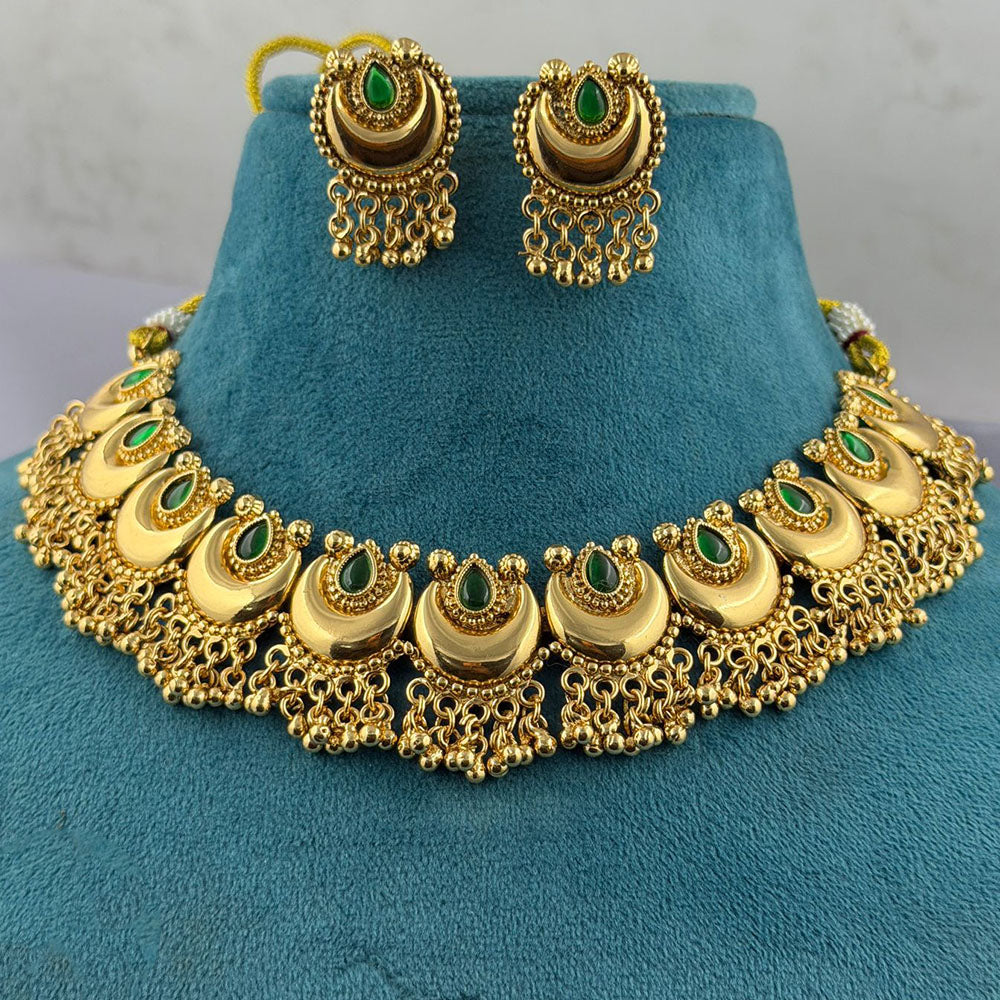FS Collection Graceful Pota Stone And Pearl Necklace Set