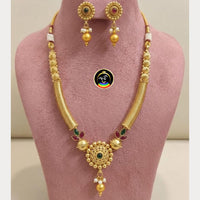FS Collection Graceful Pota Stone And Pearl Necklace Set