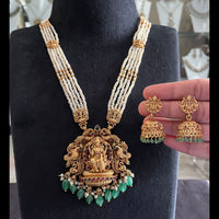 FS Collection Glamorous Pota Stone Pearl And Beads Temple Necklace Set