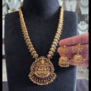 FS Collection Glamorous Pota Stone Pearl And Beads Temple Necklace Set
