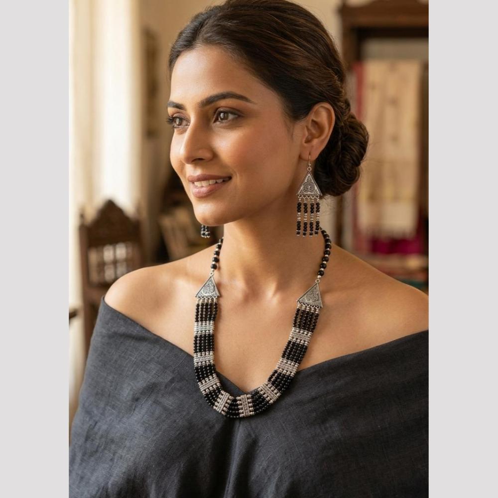 FS Collection Royal Oxidised Plated Pearl Necklace Set