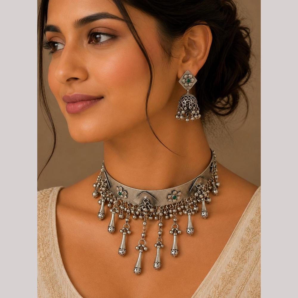 FS Collection Oxidised Plated Pota Stone And Pearl Choker Necklace Set