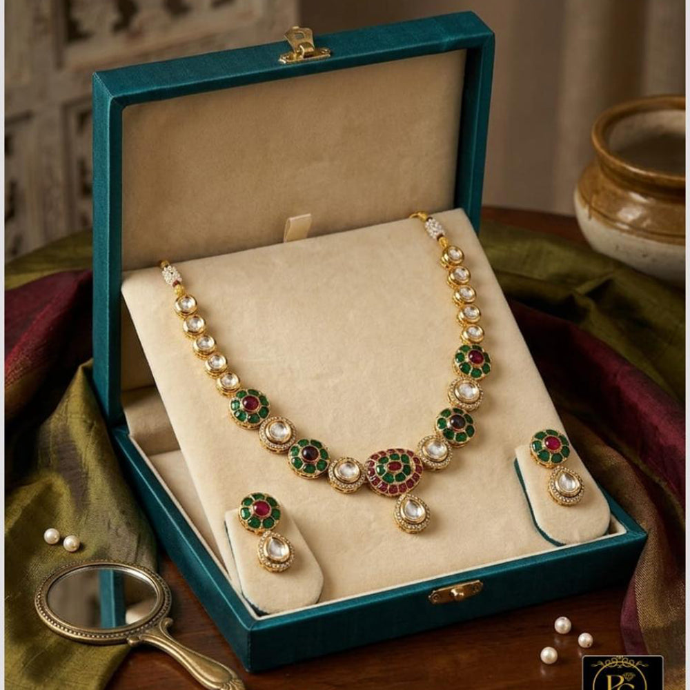 FS Collection Elegant Pota Stone Necklace Set