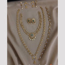 FS Collection Fashion Austrian Stone And Pearl Combo Necklace Set 