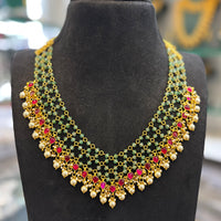 FS Collection Elegant Pota Stone And Pearl Necklace