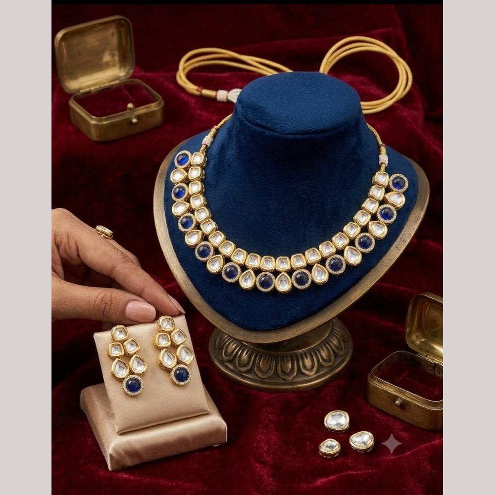 FS Collection Elegant Kundan Stone Necklace Set