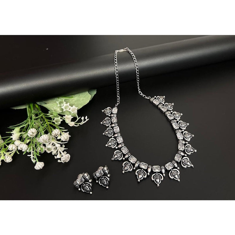 Akruti Collection Oxidised Plated Pota Stone Necklace Set