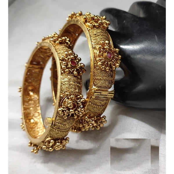 Akruti Collection Copper Gold Plated Bangle Set