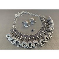 Akruti Collection Oxidised Plated Pota Stone And Pearls Necklace Set