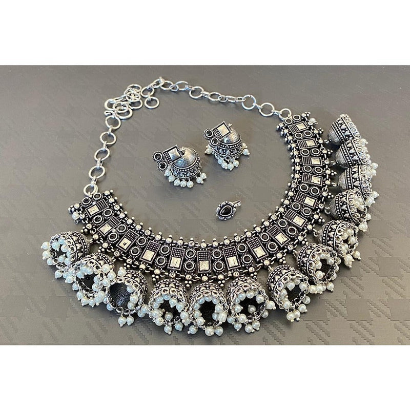 Akruti Collection Oxidised Plated Pota Stone And Pearls Necklace Set