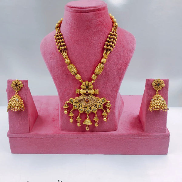 Akruti Collection Gold Plated Pota Stone And Pearls Necklace Set