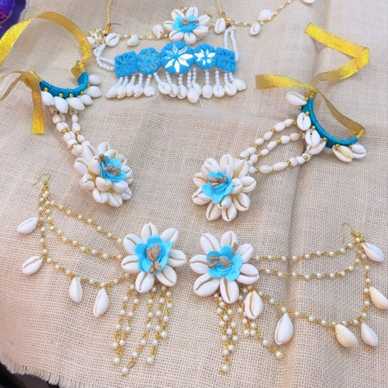 Akruti Collection Floral Jewellery And Shell Combo Set