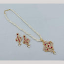 Akruti Collection Royal Radiance Pota Stone And Pearl Necklace Set