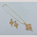 Akruti Collection Royal Radiance Pota Stone And Pearl Necklace Set