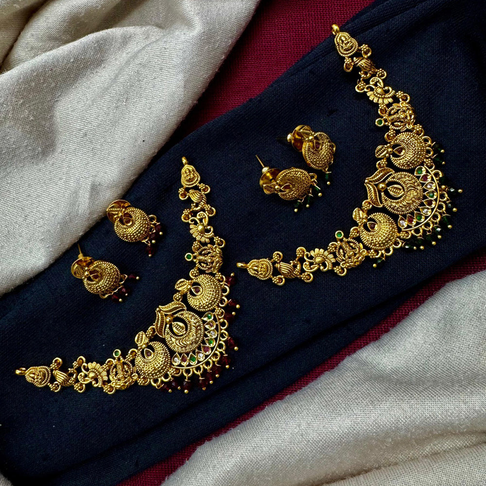 Akruti Collection Royal Pota And Austrian Stone Pendant Set