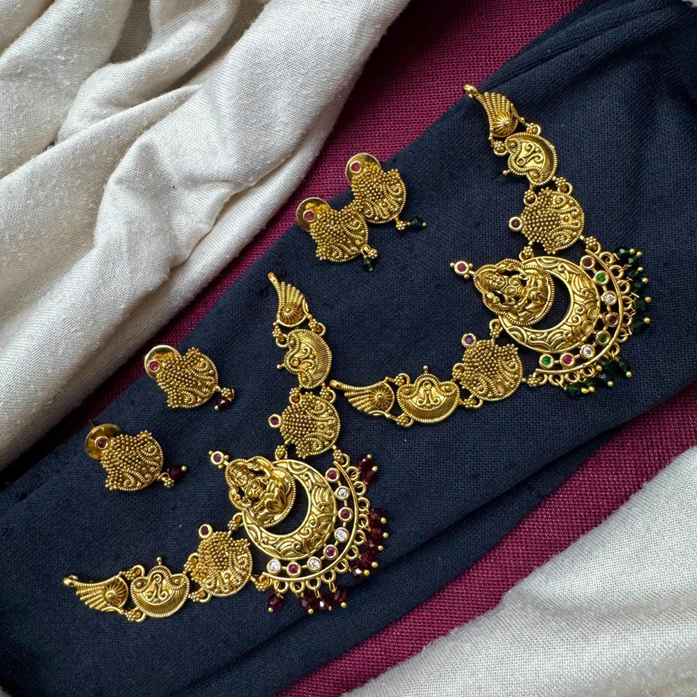 Akruti Collection Royal Pota And Austrian Stone Pendant Set (1 set only)