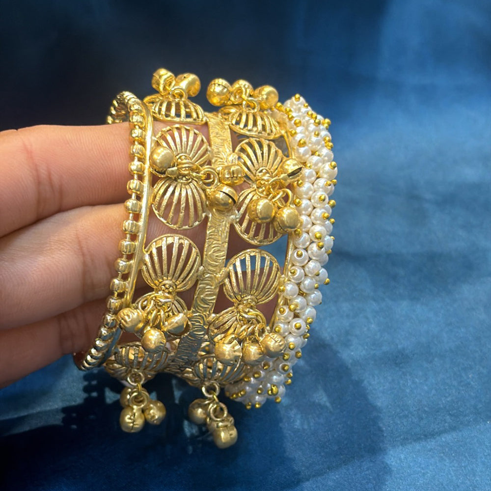 Akruti Collection Designer White Pearl And Ghungroo Openable Kada