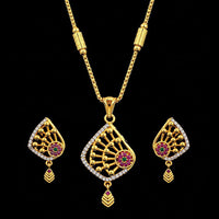 Akruti Collection Elegant Pota Stone Chain Pendant Set