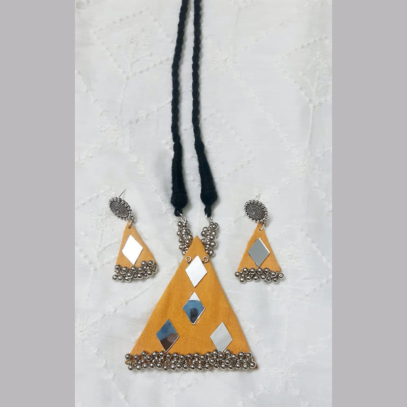 Shrijicreation Handmade Pendant Set