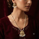 Palak Art Elegant Kundan Stone And Pearl Designer Necklace Set
