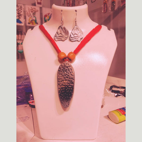 Pakhi Creation Handmade Necklace Set