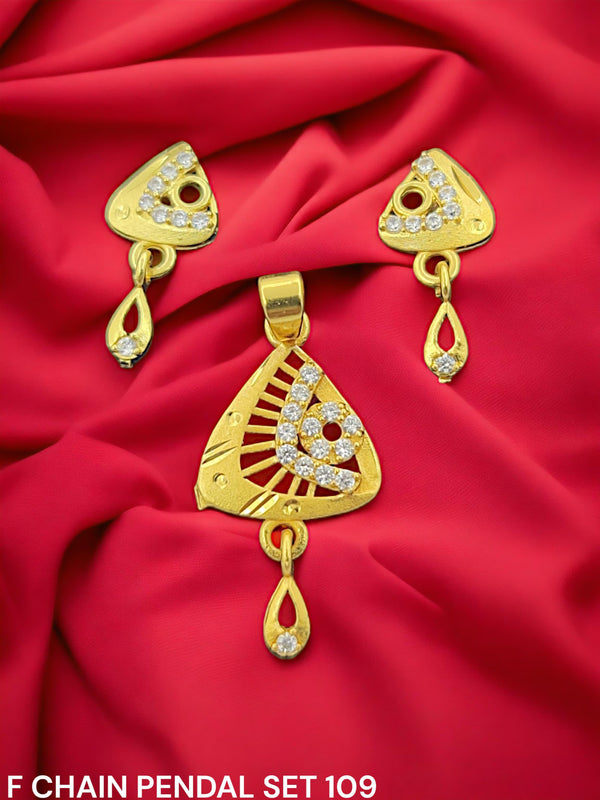 SP Jewellery Gold Plated Austrian Stone Pendant Set