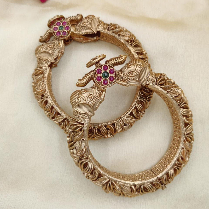 Jewel Addiction Copper Rajwadi Finish Openable Bangles Set