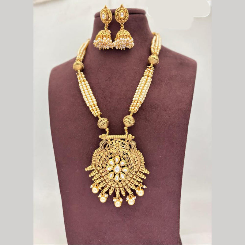 Jewel Addiction Gold Plated Kundan Stone And Pearls Necklace Set