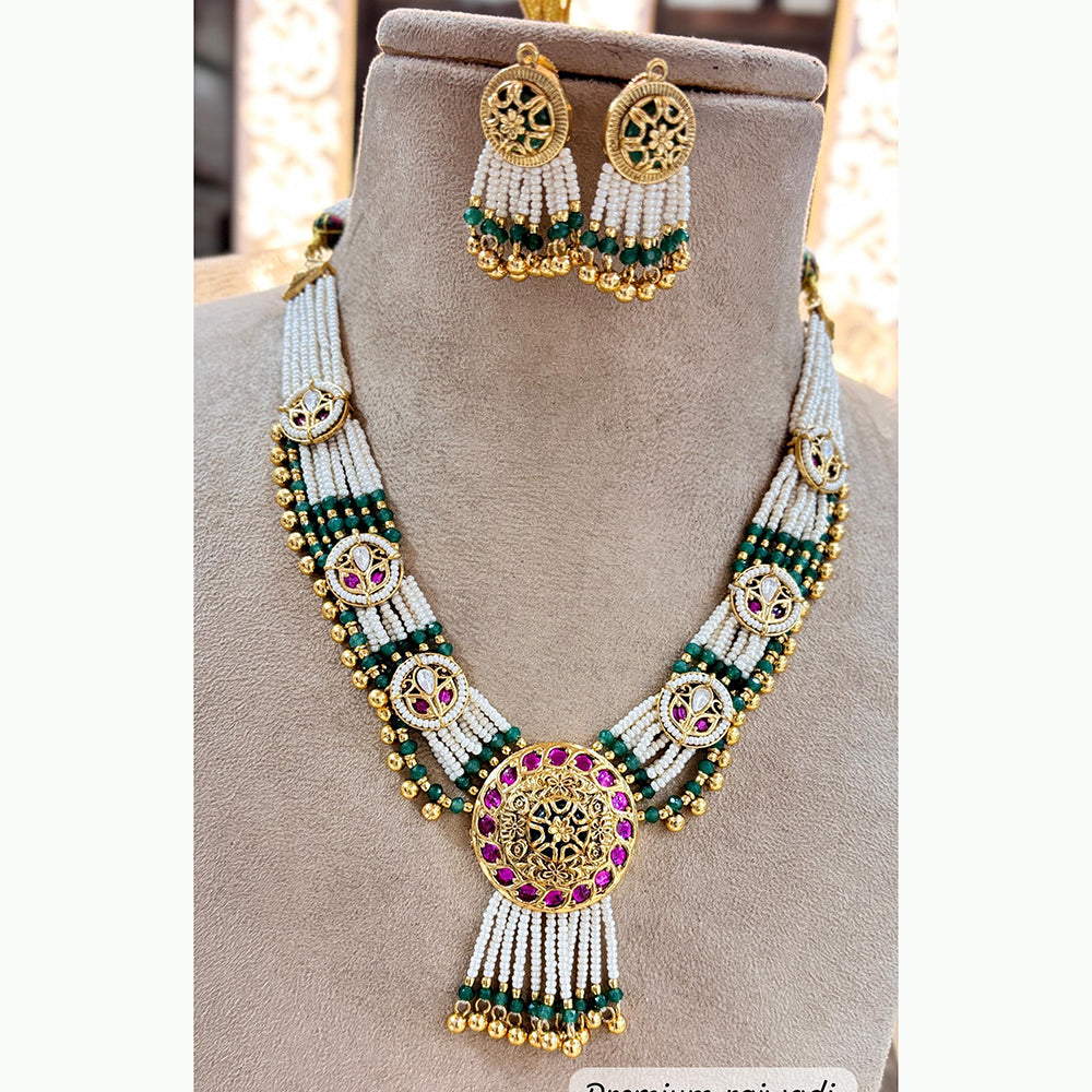 Jewel Addiction Elegant Gold Plated Pota And Pearl Necklace Set