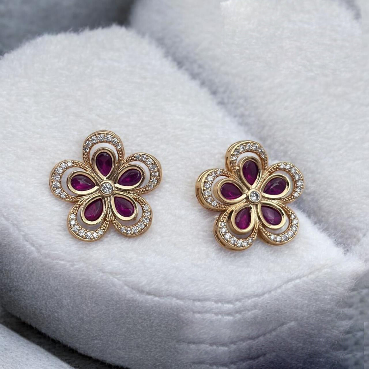 Jewel Addiction Gold Plated Pota Stone And Austrian Stone Studs Earrings